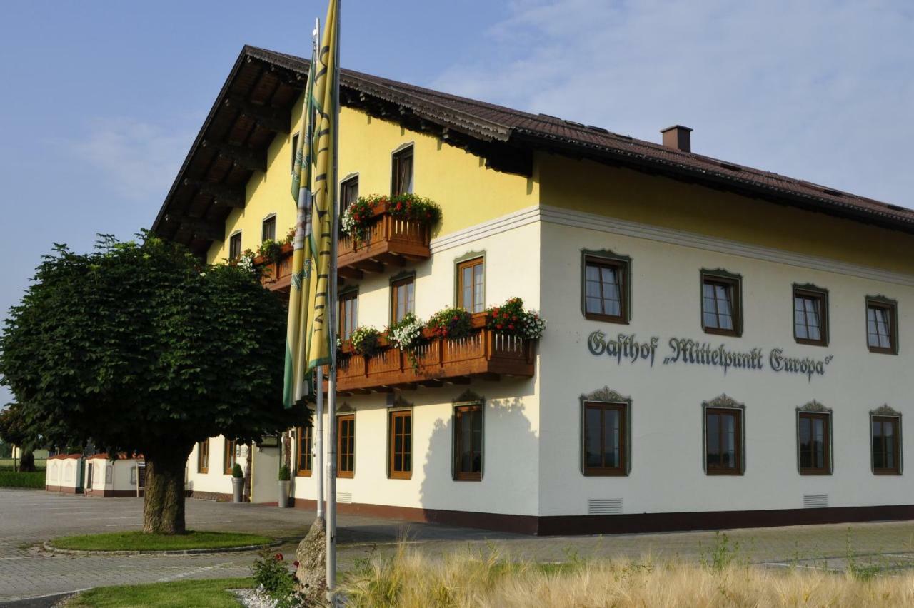 Hotel - Garni Mittelpunkt-Europa Gmbh Braunau am Inn Zewnętrze zdjęcie